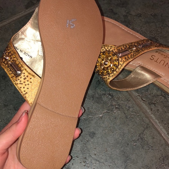 shoes - Picture 6 of 6